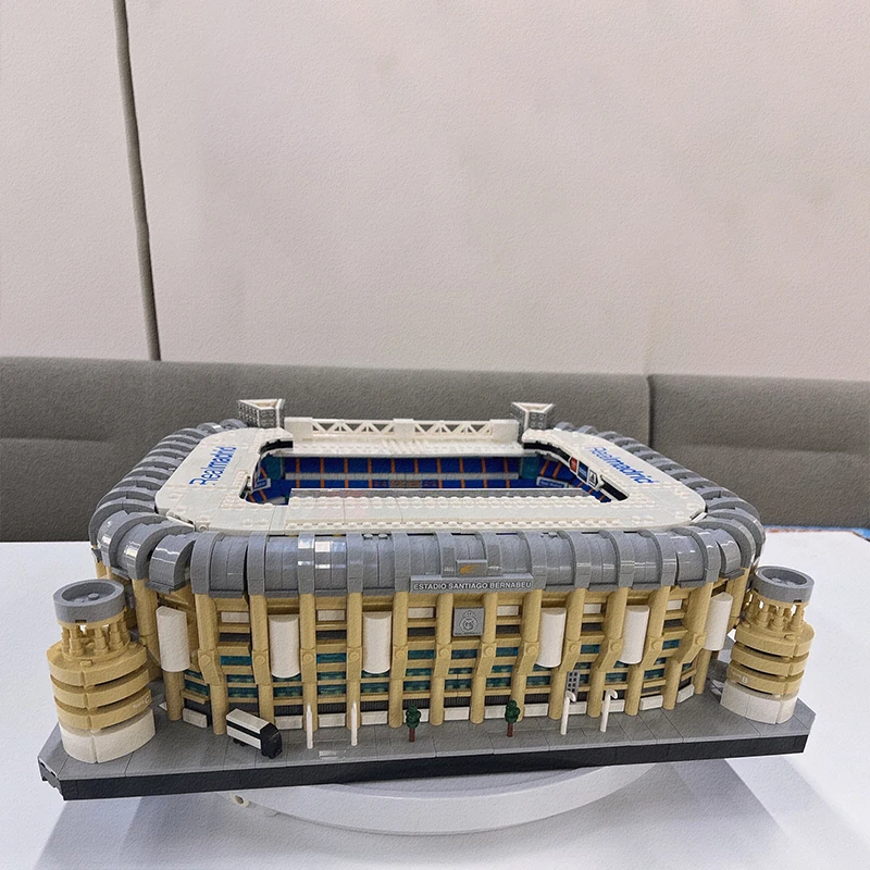 В НАЛИЧИИ Ideas MOC Real Madrid Стадион Сантьяго Бернабеу Совместимая модель 10299 Street View Строительные блоки Кирпичи Детские игрушки Подарок Изображение 5