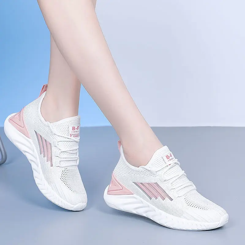 Новые женские кроссовки, универсальная повседневная обувь с дышащей сеткой, модная удобная вулканизированная обувь на платформе, Tenis Fashion Feminino Изображение 1