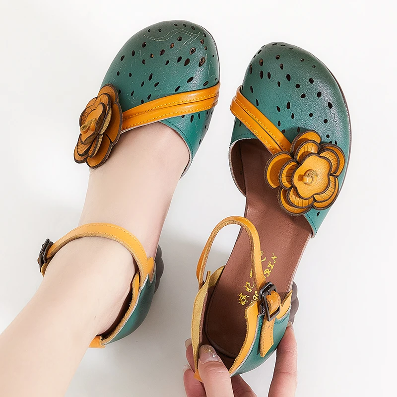 Birkuir, Женские сандалии в стиле ретро с цветами из натуральной кожи, Гладиаторские сандалии с закрытым носком и пряжкой, роскошная женская обувь на толстом каблуке 6 см Изображение 3