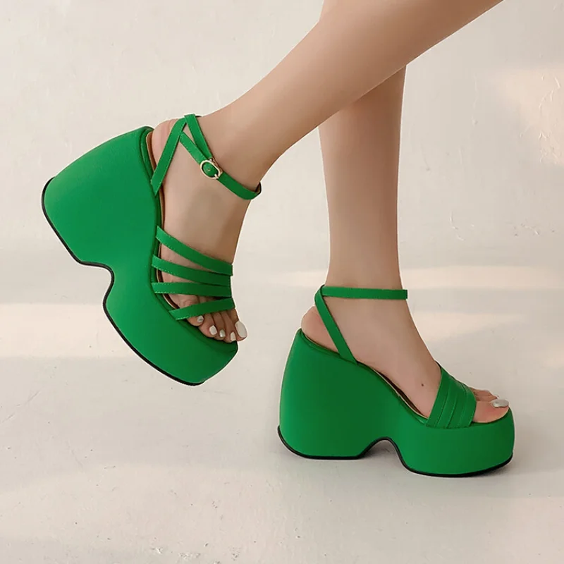 Женские зеленые готические босоножки на высоком каблуке, Лето 2023, Модные Повседневные туфли-гладиаторы с ремешком на щиколотке, женские босоножки на платформе на массивном каблуке Изображение 0