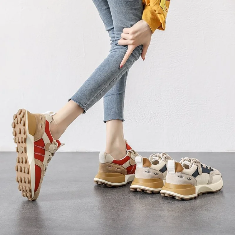 Европейская натуральная женская обувь, Новые женские весенне-осенние модные кроссовки в стиле пэчворк, студенческая вулканизированная обувь, Женские повседневные лоферы Изображение 2