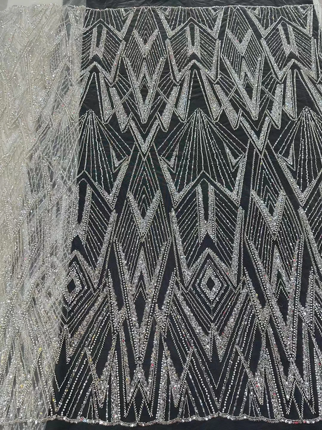 Новейшая Африканская кружевная ткань ручной работы, тяжелый бисер, блестки, вышивка, Нигерийский Французский тюль, сетчатое кружево, свадебная ткань для свадебного платья Изображение 4