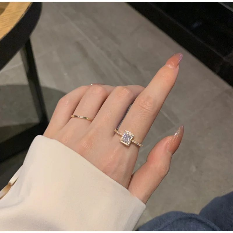 Классическое легкое роскошное кольцо с цирконием, необычный дизайн, квадратный бриллиант, Холодное изысканное кольцо, открытые женские роскошные украшения Изображение 2