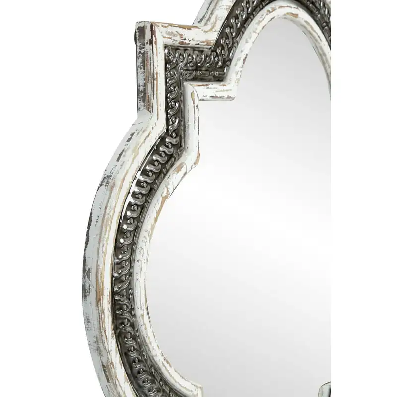 Настенное зеркало в виде белого Четырехлистника размером 30 x 30 дюймов Изображение 3