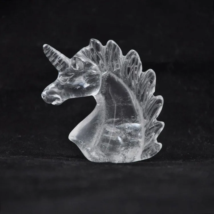 6 см, натуральный белый кварцевый кристалл, фигурка Единорога с вырезанной лошадиной головой и черепами Изображение 0