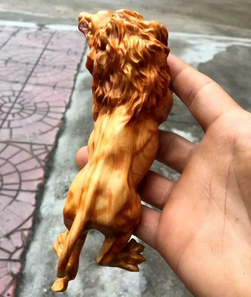 Натуральное кипарисовое дерево Ручной работы, статуя Льва, Скульптура животного, декор Изображение 2