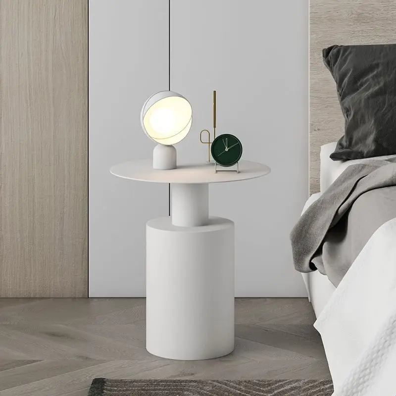 Современный минималистичный прикроватный столик Креативные Железные Тумбочки для спальни Роскошные Простые Тумбочки Мини Круглый столик Мебель для дома Изображение 0