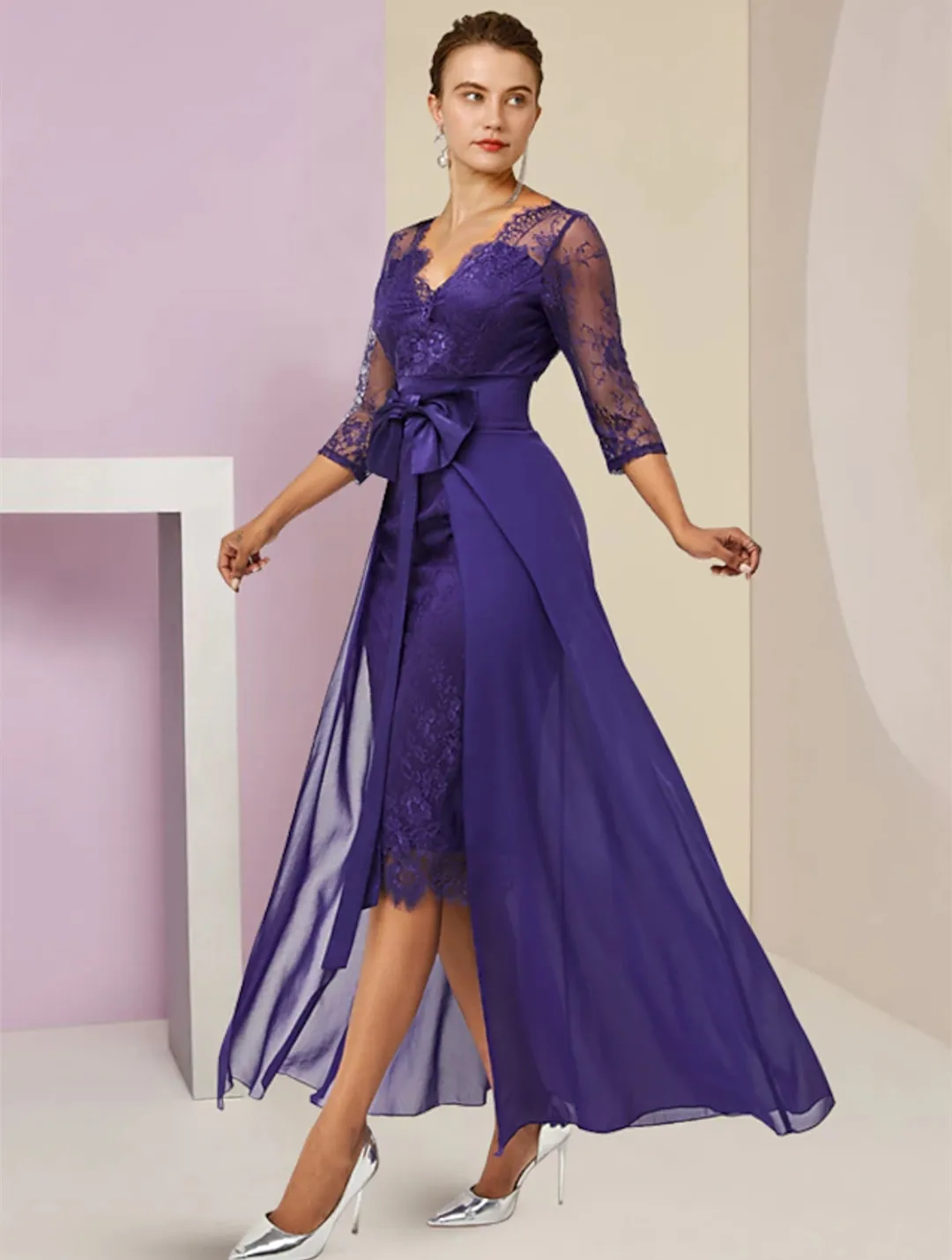 Короткие шифоновые платья с фиолетовым кружевом для матери невест, облегающее платье крестной матери с V-образным вырезом и рукавом 3/4 чайной длины для женщин Изображение 1