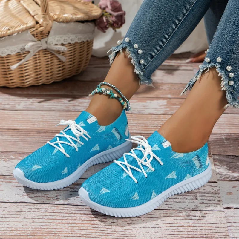 Горячая распродажа 2023 года, женская обувь на весну и осень, женская вулканизированная обувь, Разноцветные женские туфли на шнуровке с круглым носком на низком каблуке Изображение 0