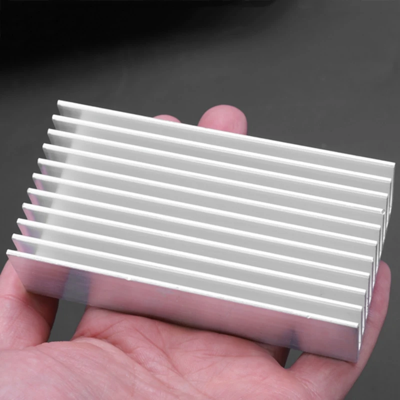 Серебристый алюминиевый радиатор радиатора 100x50x30 мм Изображение 3