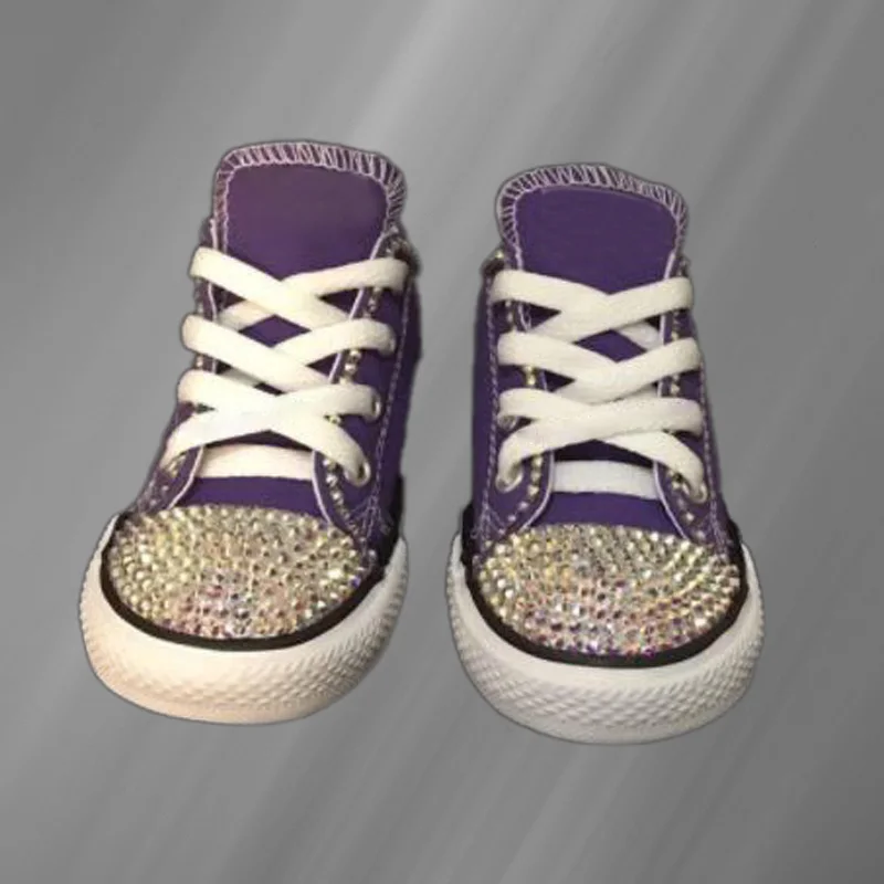 Модный дизайн с фиолетовыми стразами; семейная парусиновая обувь ручной работы на заказ; универсальная удобная обувь для настольных игр. Изображение 1