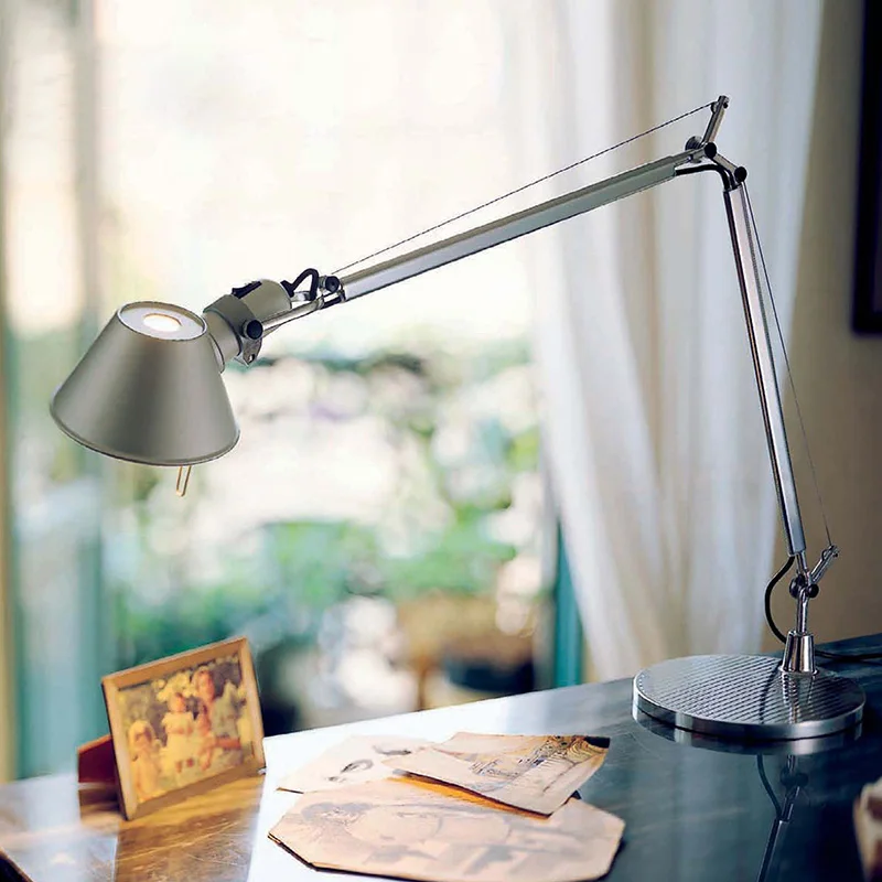 Настольная лампа для обучения чтению, защита глаз, прикроватная тумбочка для спальни, специальная светодиодная настольная лампа, лампа для фортепиано, простая современная настольная лампа wind Изображение 3